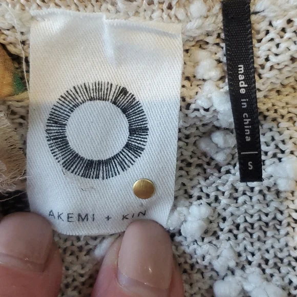 Akemi + Kin - Picture 6 of 7